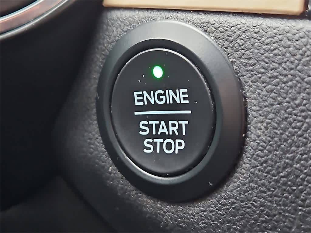 Thumbnail: 2021 Ford Escape - 22