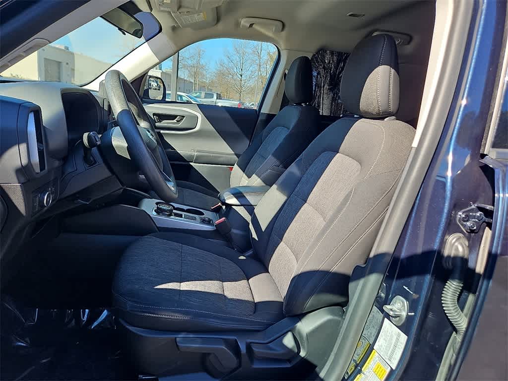 Thumbnail: 2021 Ford Bronco Sport - 12