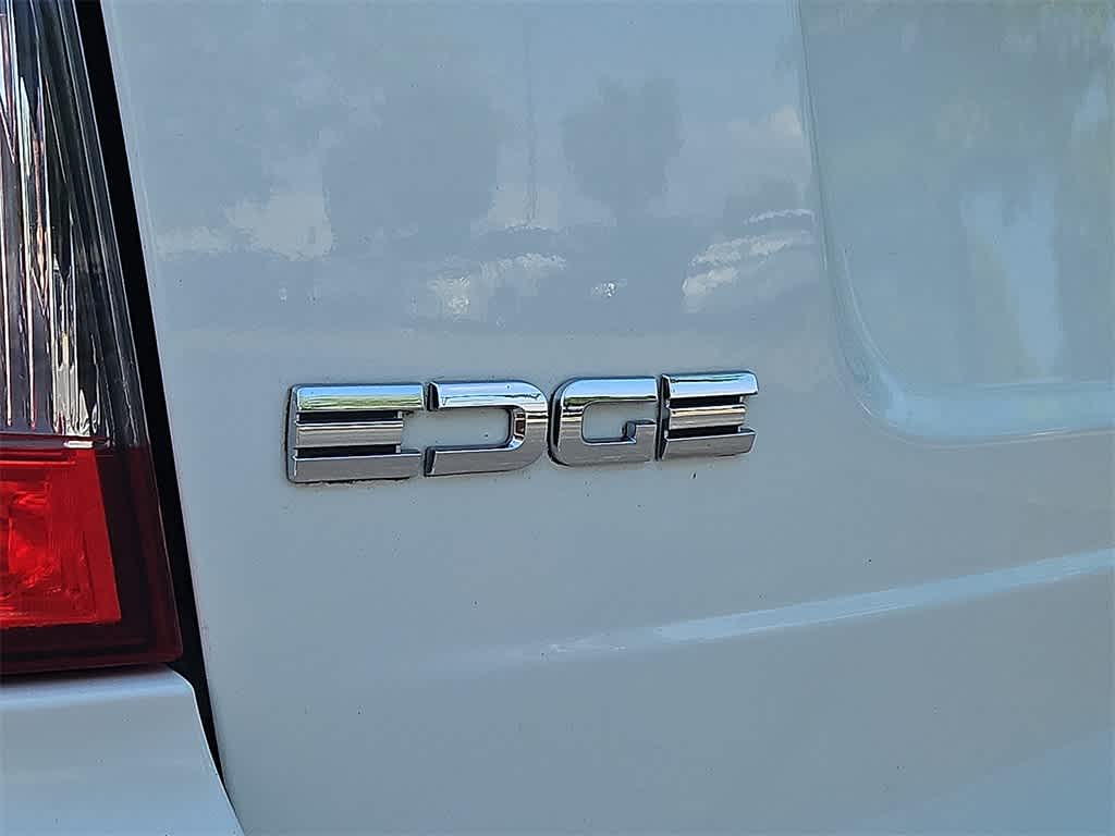 Thumbnail: 2013 Ford Edge - 29