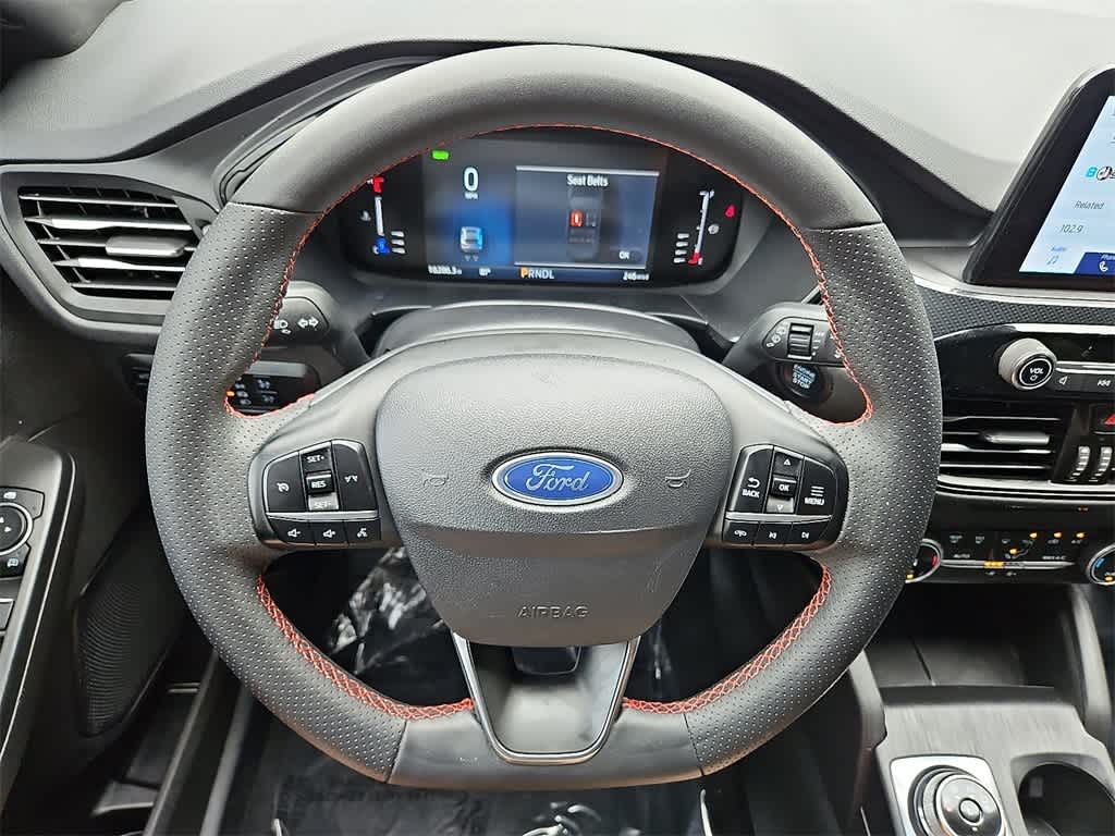 Thumbnail: 2023 Ford Escape - 15
