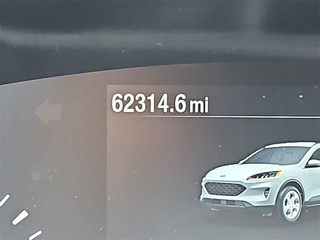 Thumbnail: 2021 Ford Escape - 15