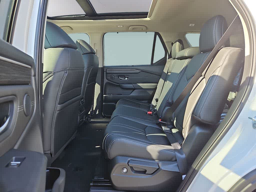 Thumbnail: 2026 Honda Pilot - 6