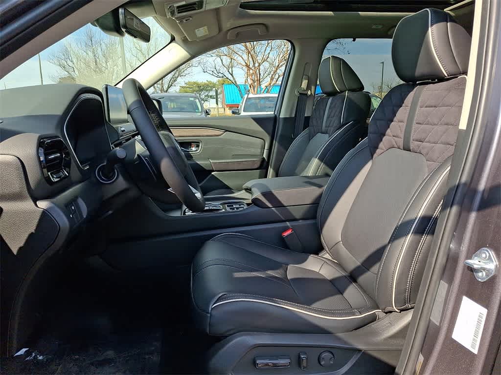 Thumbnail: 2026 Honda Pilot - 7