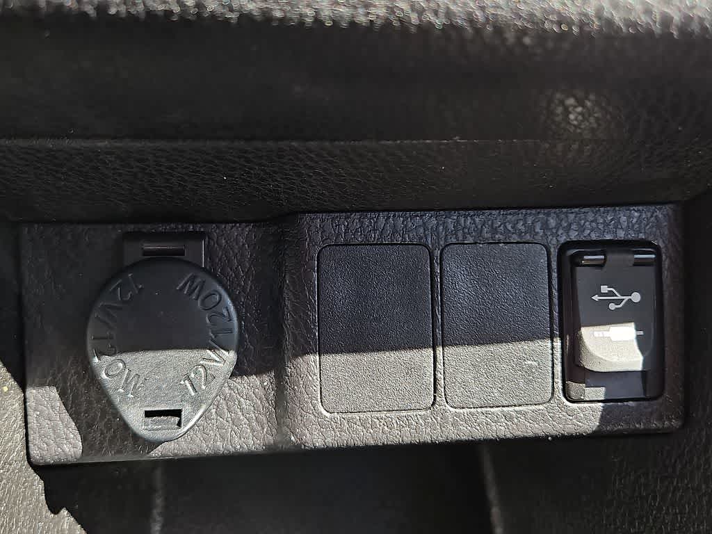 Thumbnail: 2017 Toyota Corolla - 21