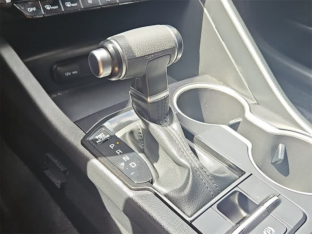 Thumbnail: 2023 Kia K5 - 14