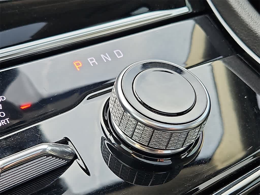 Thumbnail: 2022 Jeep Grand Cherokee - 15