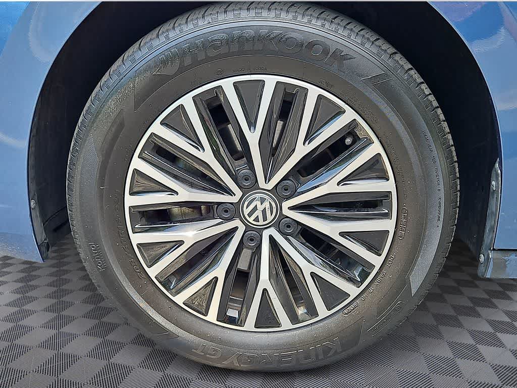 Thumbnail: 2021 Volkswagen Jetta - 8