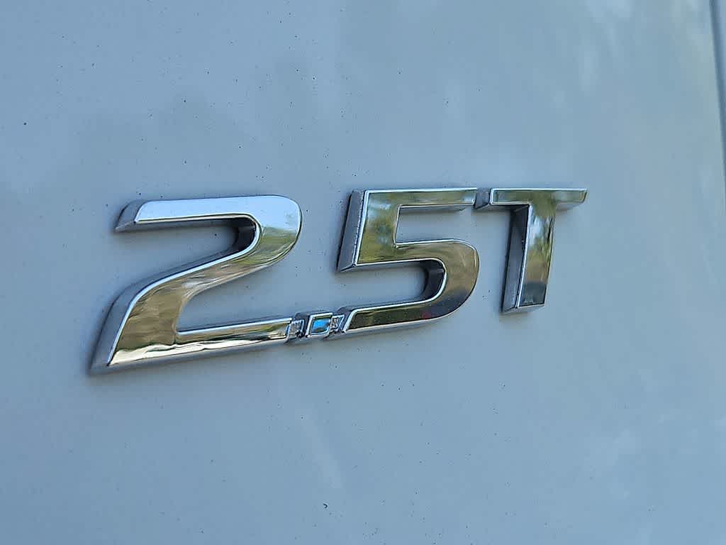 Thumbnail: 2023 Hyundai Santa Fe - 31