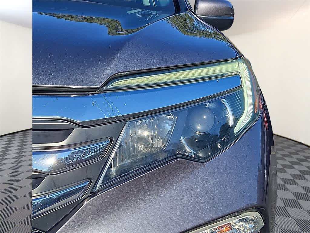 Thumbnail: 2018 Honda Pilot - 8