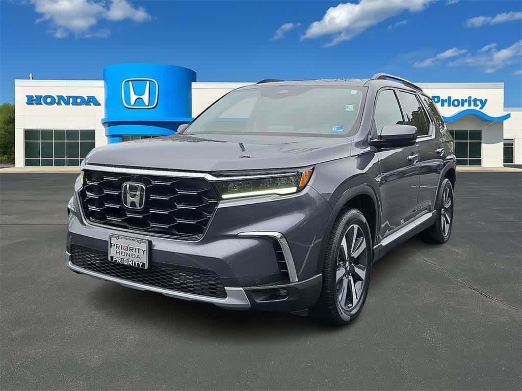 Thumbnail: 2023 Honda Pilot - 1