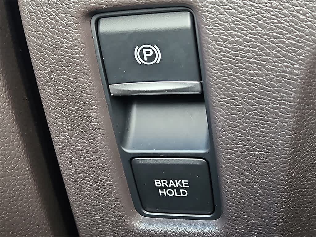 Thumbnail: 2019 Honda Odyssey - 23