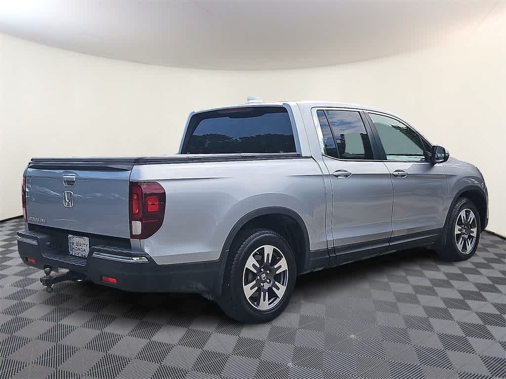 Thumbnail: 2017 Honda Ridgeline - 4