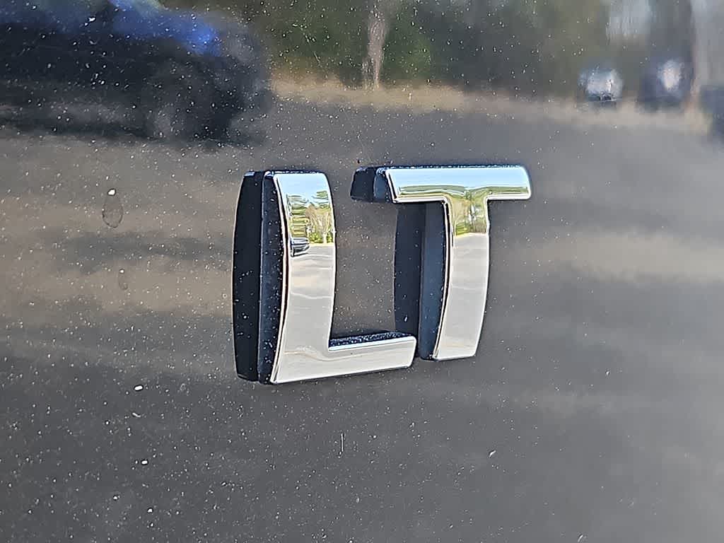 Thumbnail: 2018 Chevrolet Traverse - 30