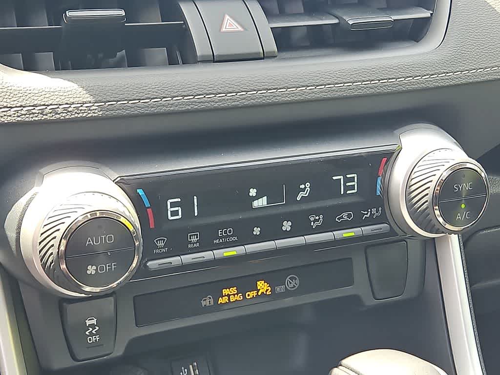 Thumbnail: 2024 Toyota RAV4 - 17