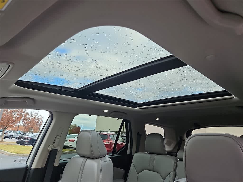 Thumbnail: 2025 Honda Pilot - 14