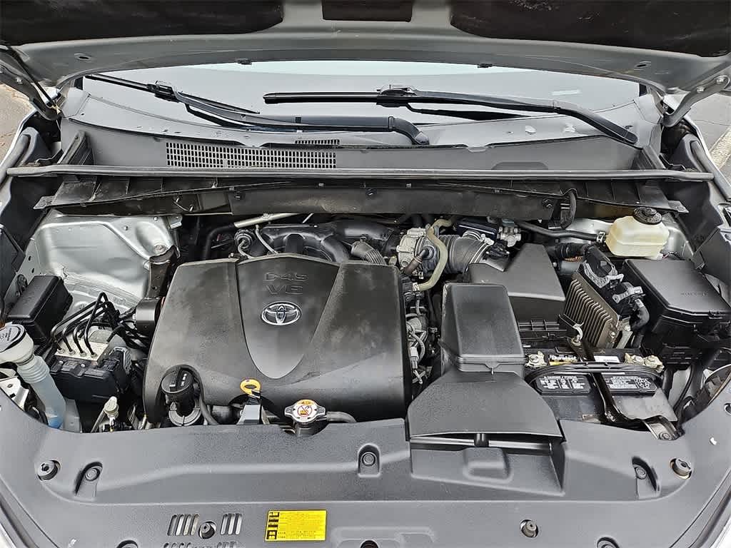 Thumbnail: 2019 Toyota Highlander - 28