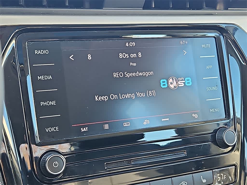 Thumbnail: 2022 Volkswagen Passat - 15