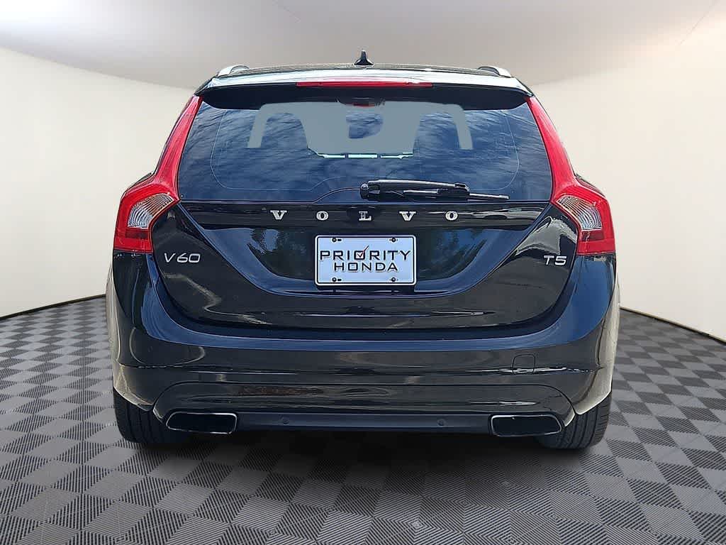 Thumbnail: 2015 Volvo V60 - 5