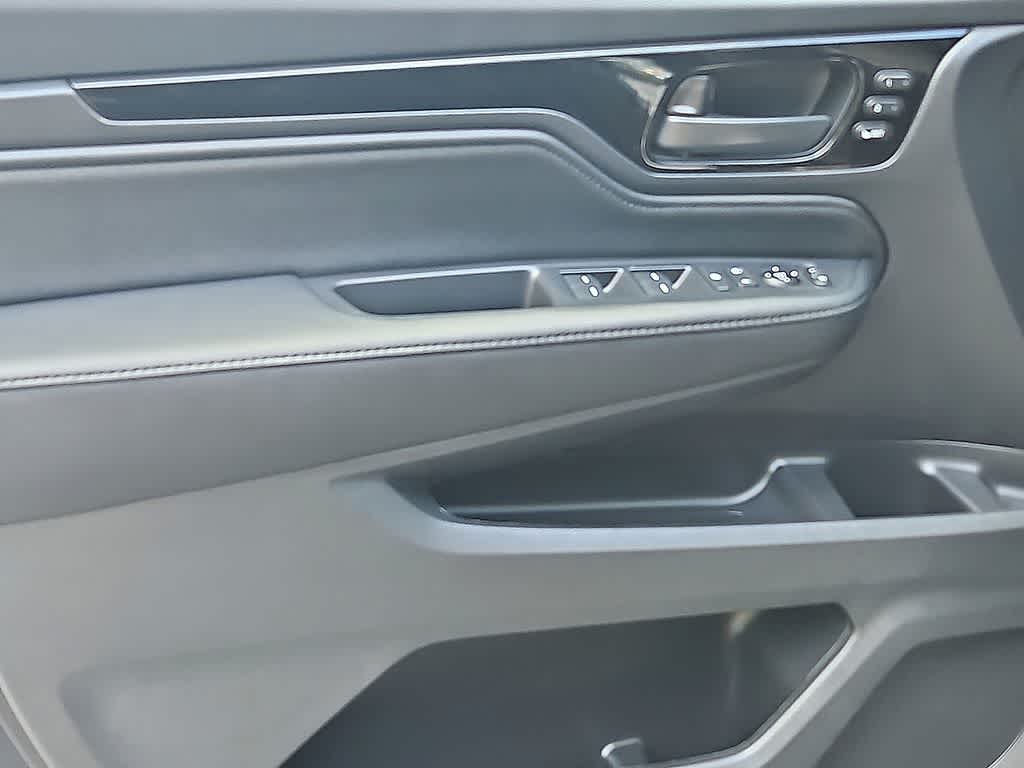 Thumbnail: 2026 Honda Odyssey - 10