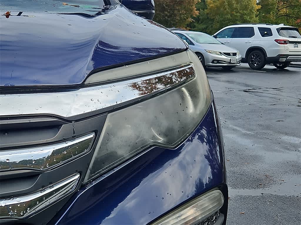 Thumbnail: 2017 Honda Pilot - 9