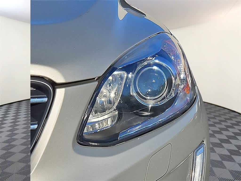 Thumbnail: 2017 Volvo XC60 - 8