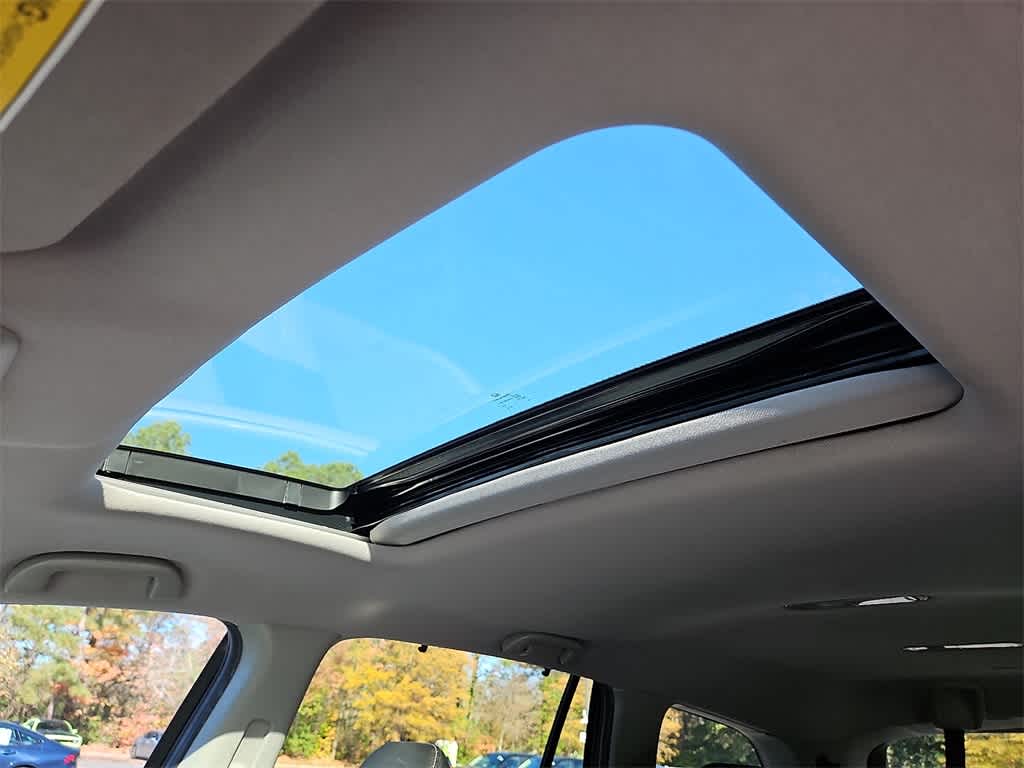 Thumbnail: 2022 Honda Pilot - 12