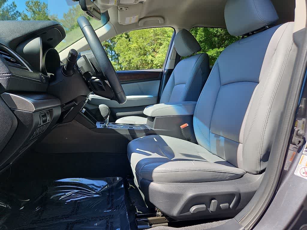 Thumbnail: 2019 Subaru Outback - 13