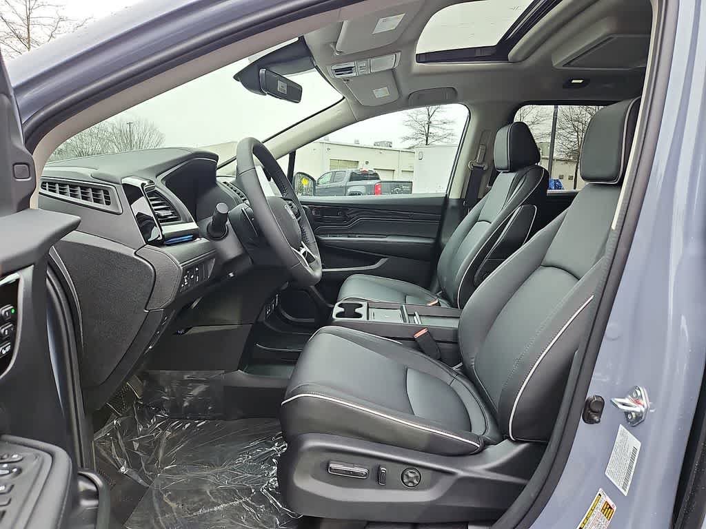 Thumbnail: 2026 Honda Odyssey - 9