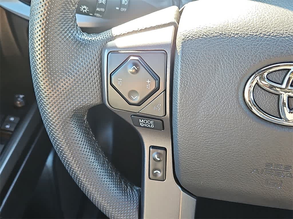 Thumbnail: 2022 Toyota Tacoma - 18