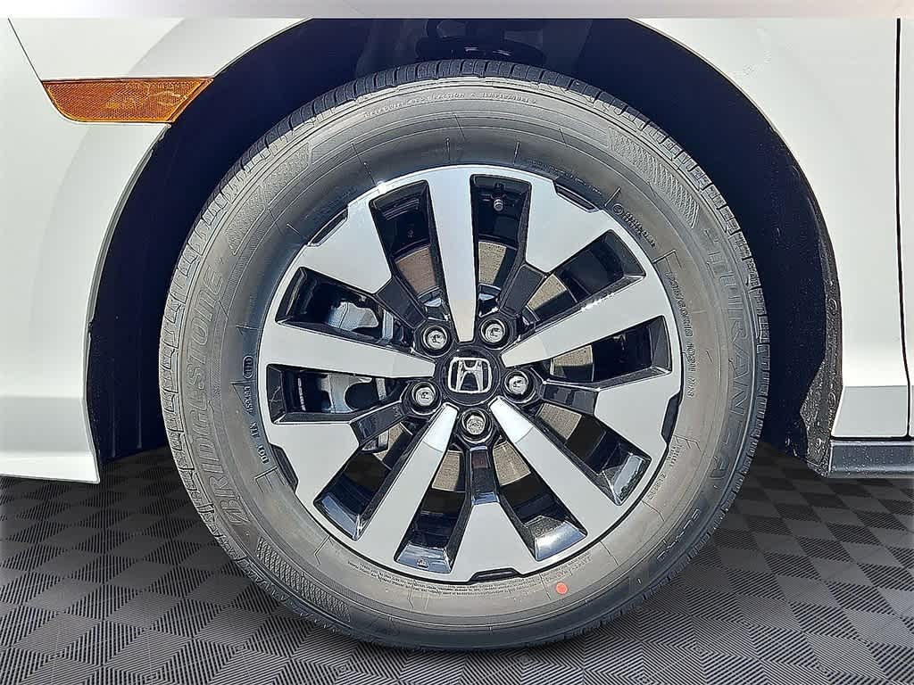 Thumbnail: 2026 Honda Odyssey - 5