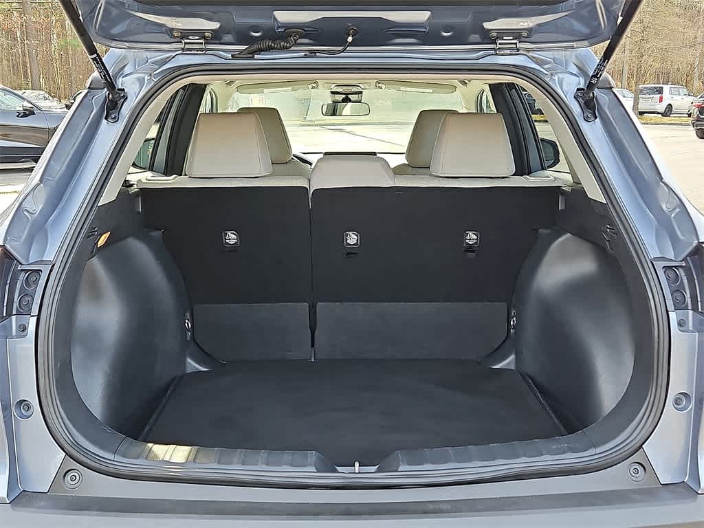 Thumbnail: 2022 Toyota Corolla Cross - 22