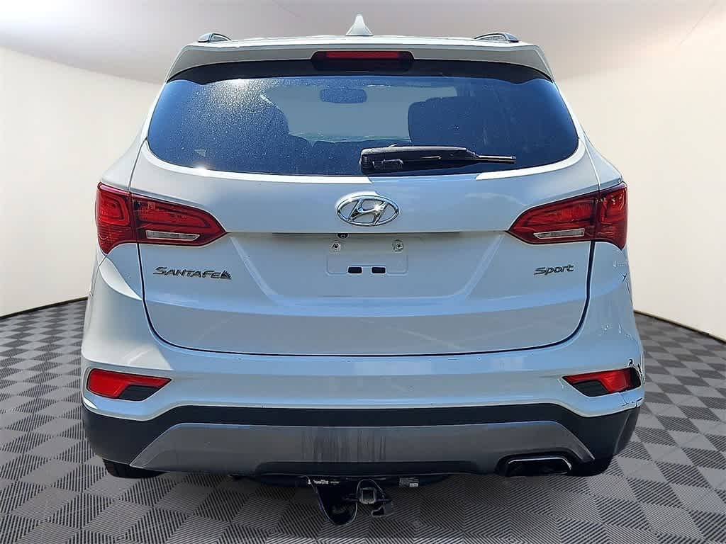 Thumbnail: 2017 Hyundai Santa Fe - 5