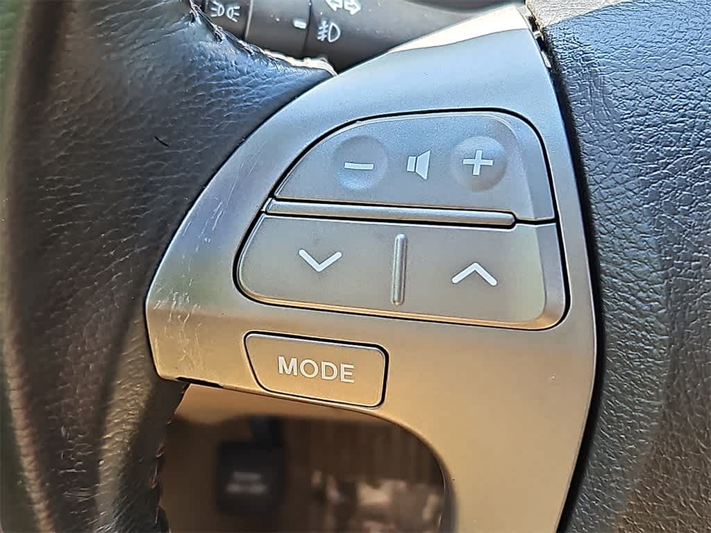 Thumbnail: 2009 Toyota Highlander - 21