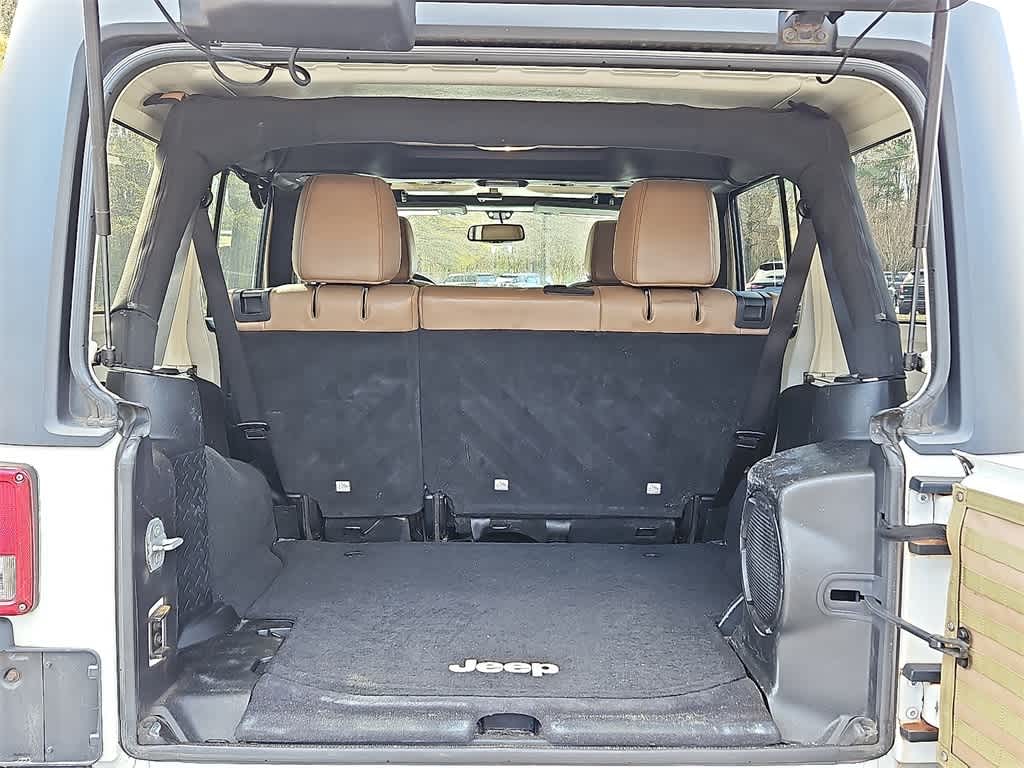 Thumbnail: 2013 Jeep Wrangler - 26