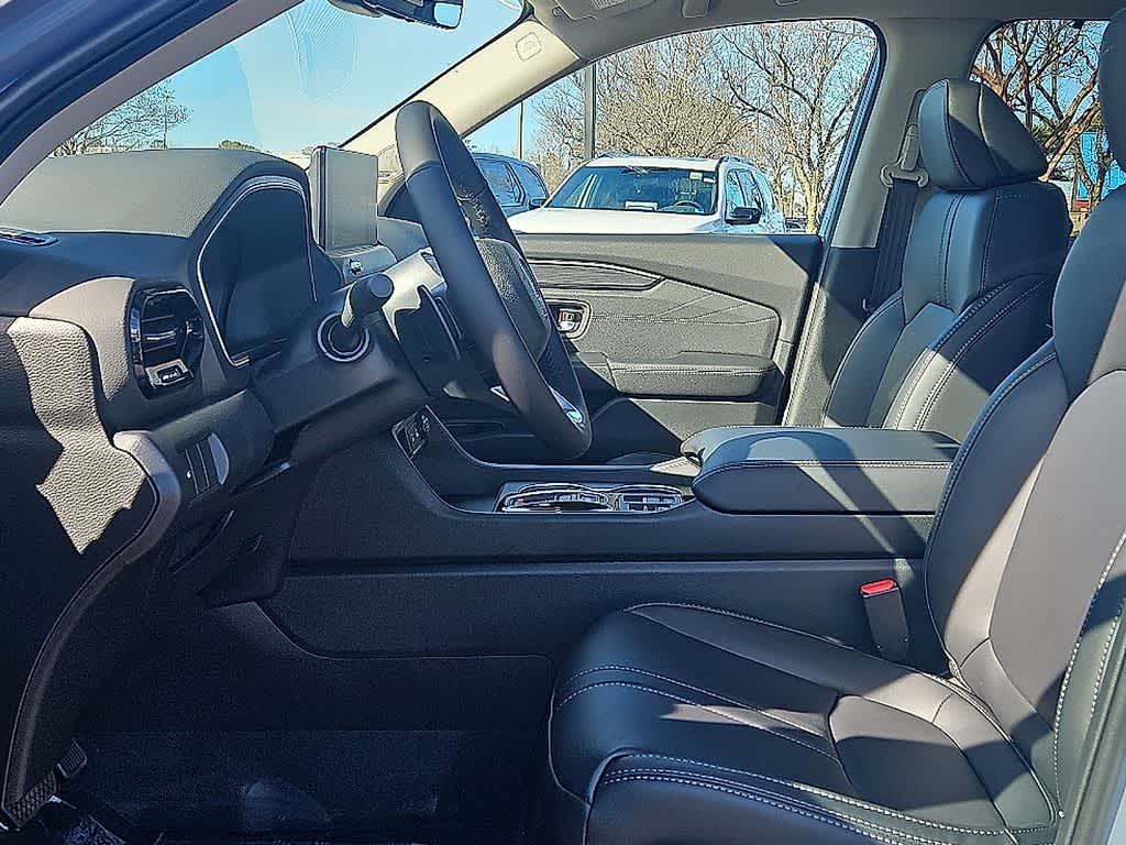 Thumbnail: 2026 Honda Pilot - 10