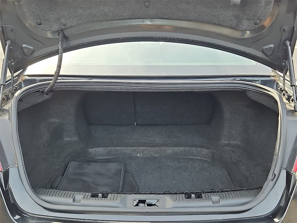 Thumbnail: 2011 Ford Taurus - 26