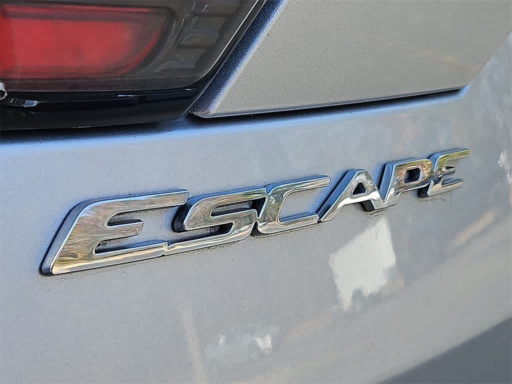 Thumbnail: 2017 Ford Escape - 30