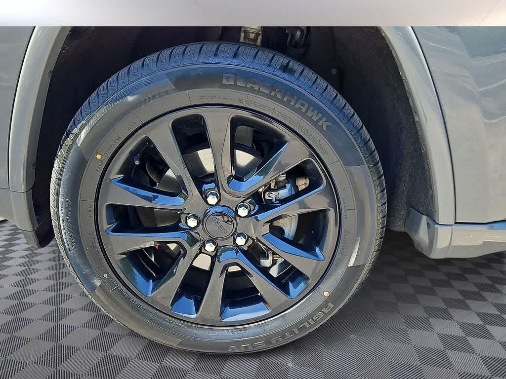 Thumbnail: 2019 Jeep Grand Cherokee - 8