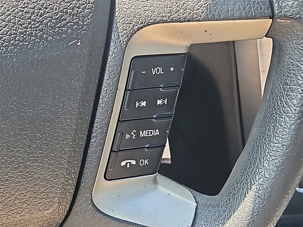 Thumbnail: 2012 Ford Fusion - 20
