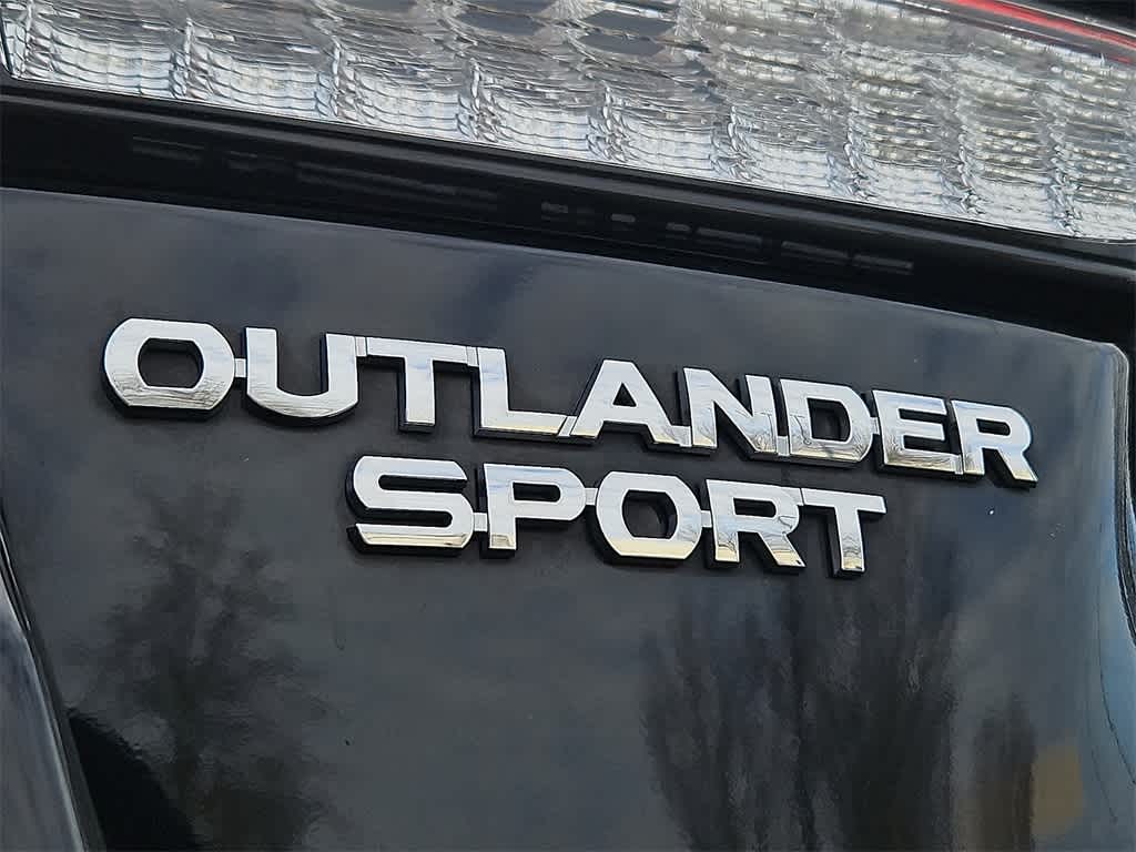 Thumbnail: 2022 Mitsubishi Outlander Sport - 23