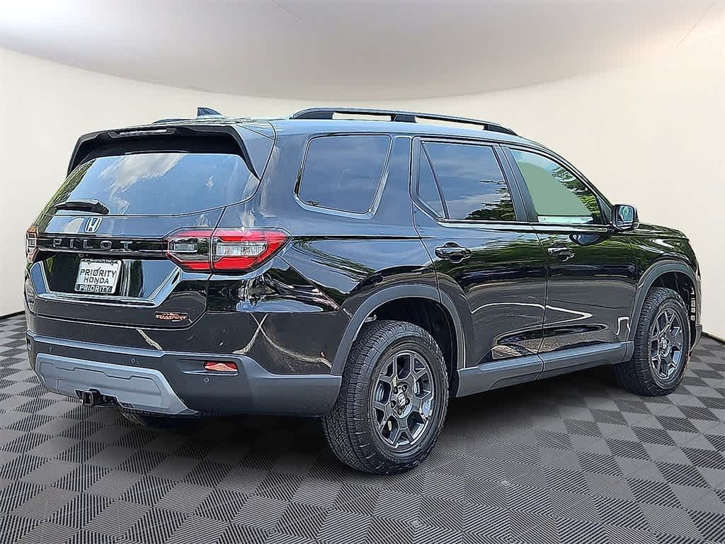 Thumbnail: 2025 Honda Pilot - 3
