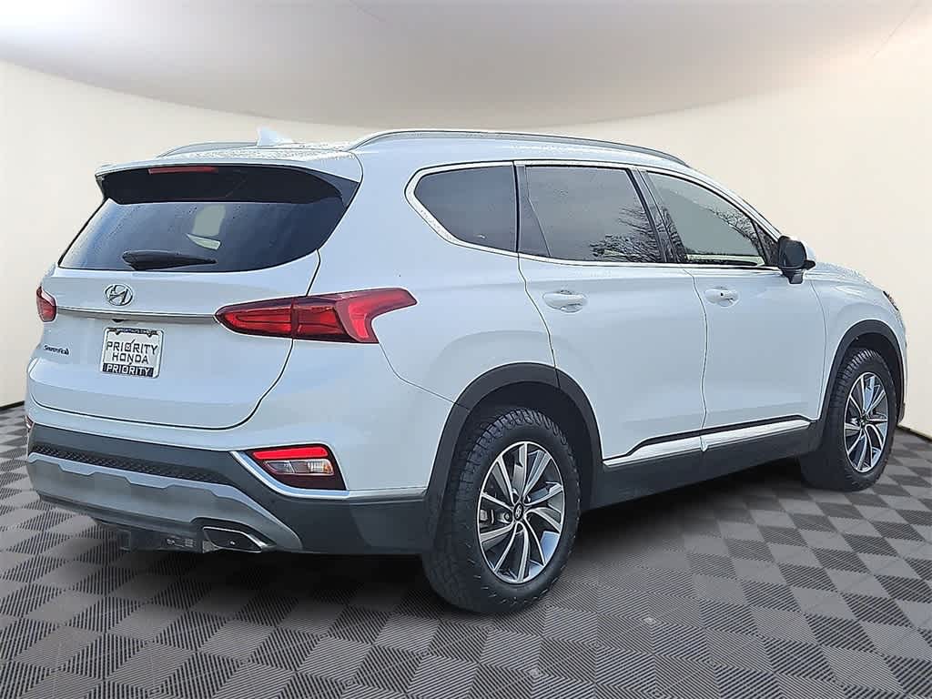 Thumbnail: 2019 Hyundai Santa Fe - 4