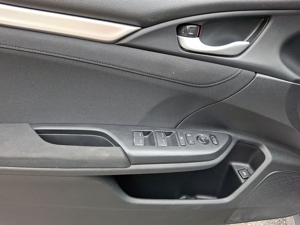 Thumbnail: 2018 Honda Civic - 12