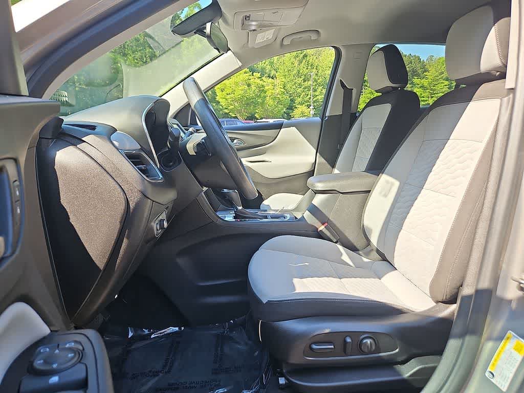 Thumbnail: 2018 Chevrolet Equinox - 14