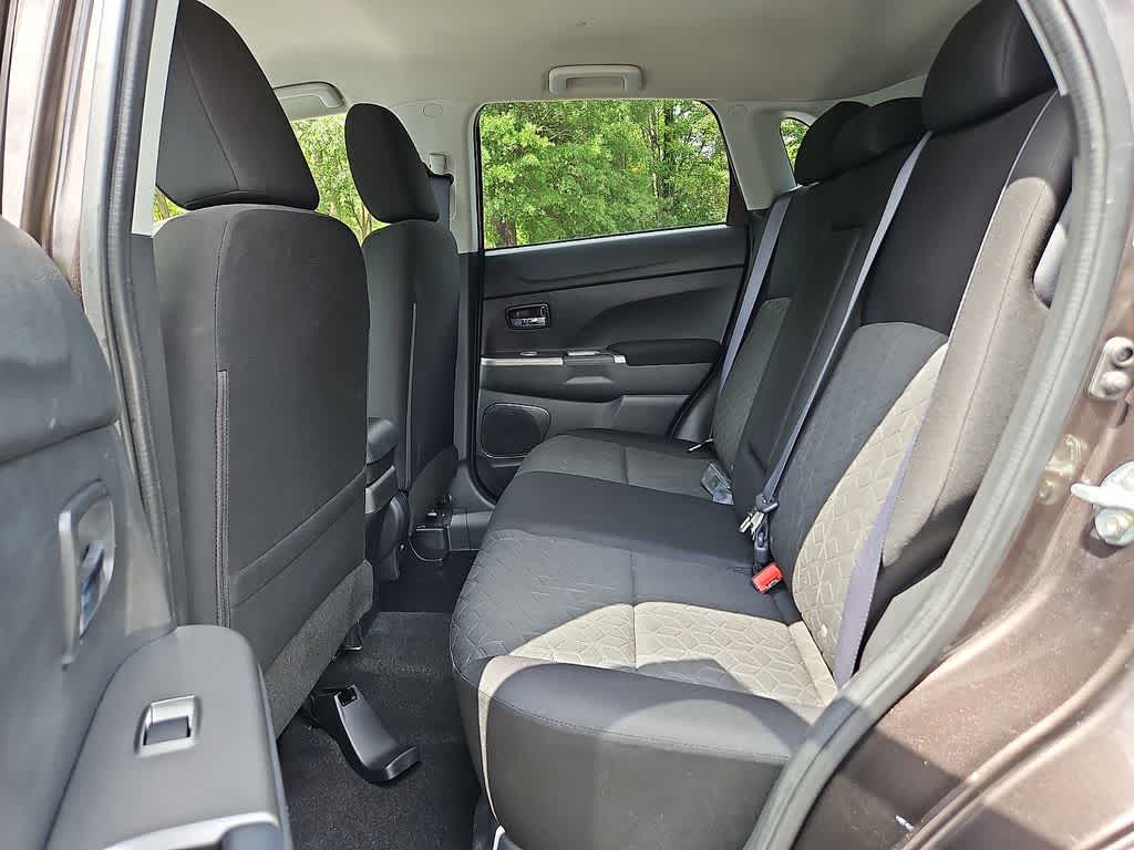 Thumbnail: 2020 Mitsubishi Outlander Sport - 10