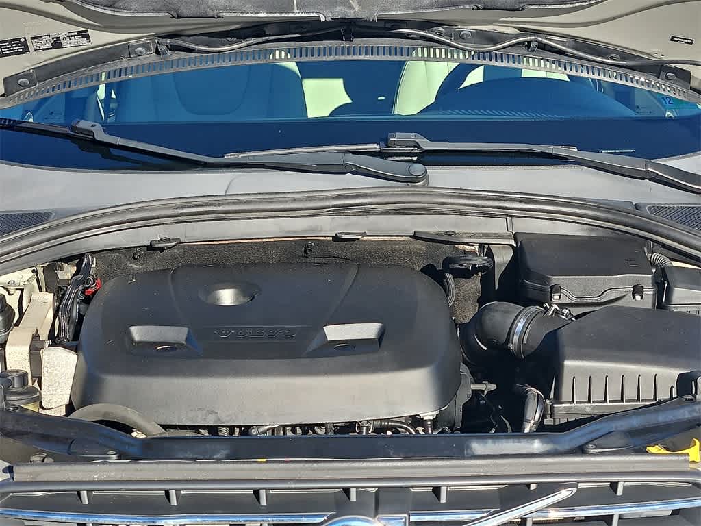 Thumbnail: 2017 Volvo XC60 - 23