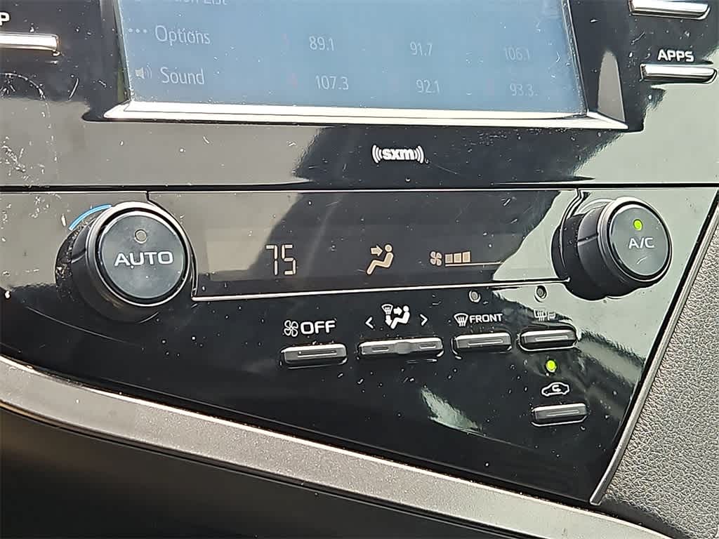 Thumbnail: 2020 Toyota Camry - 16