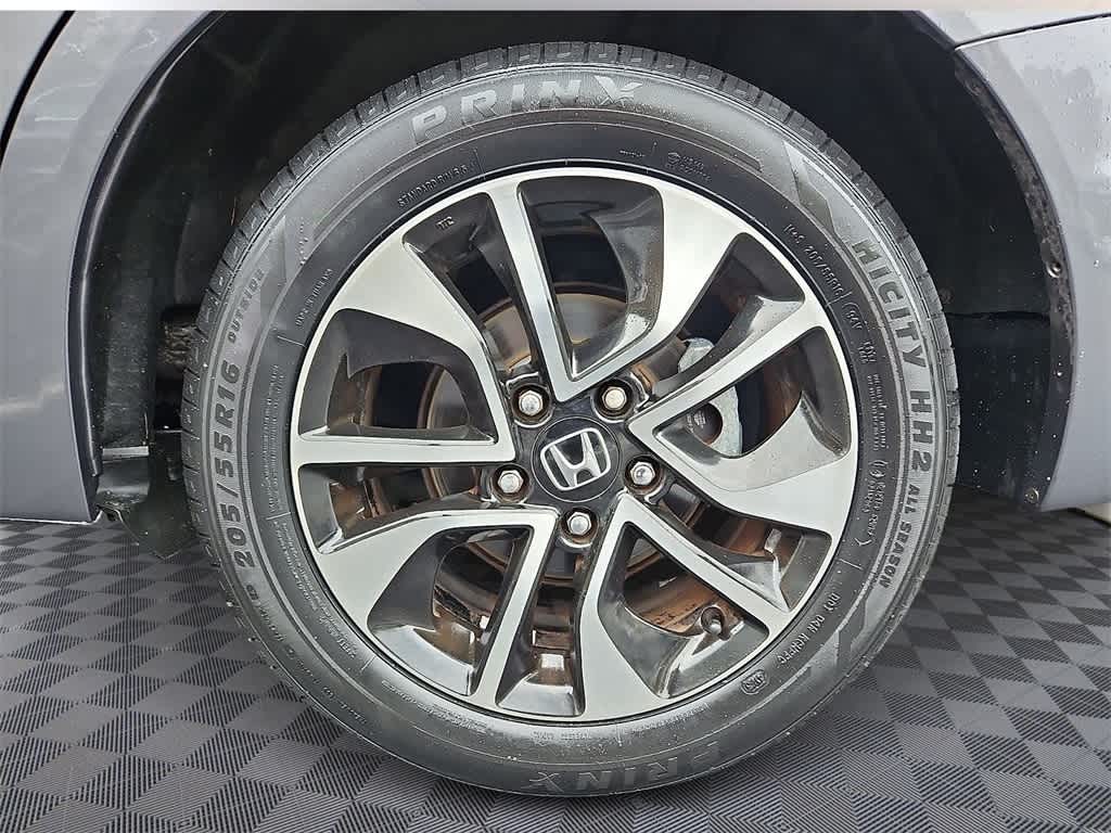 Thumbnail: 2015 Honda Civic - 8