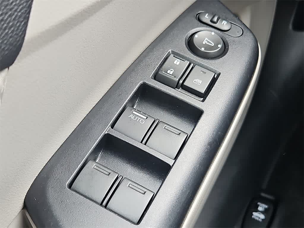 Thumbnail: 2015 Honda Civic - 20