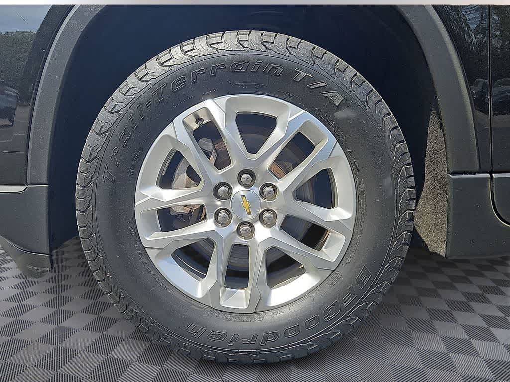 Thumbnail: 2018 Chevrolet Traverse - 8